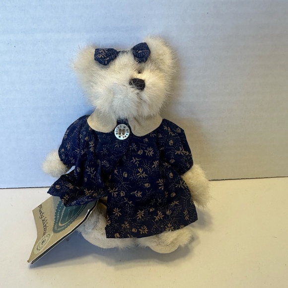 1999 Vintage Boyds Bear J.B. Bean and Associates Mindy Small L/E stuffed animal - Picture 2 of 6